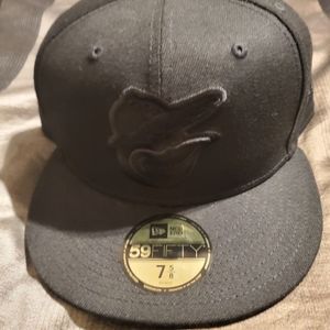 BALTIMORE ORIOLES NEW ERA 59FIFTY HAT 7 5/8 ALL BLACK W GREY UV